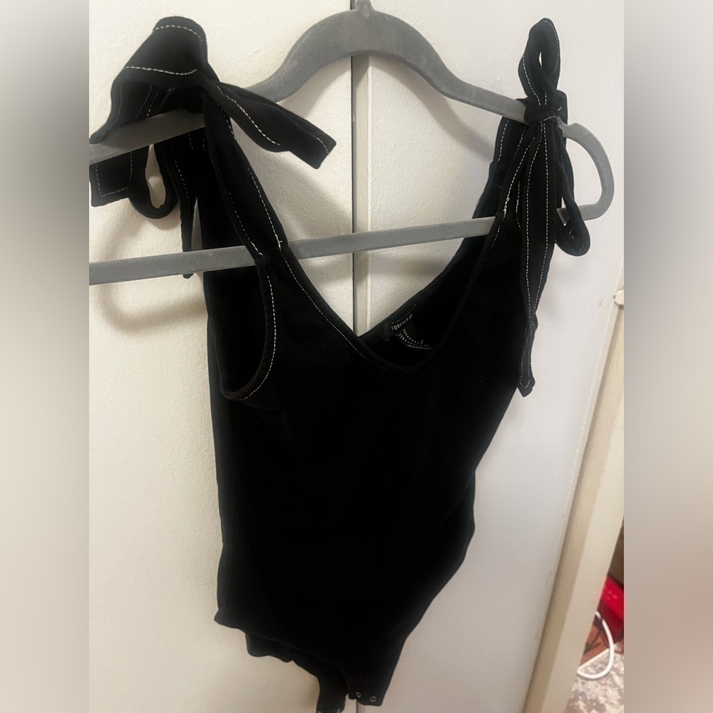 3/$15 Forever 21 black tie shoulder strap bodysuit - Picture 4 of 5
